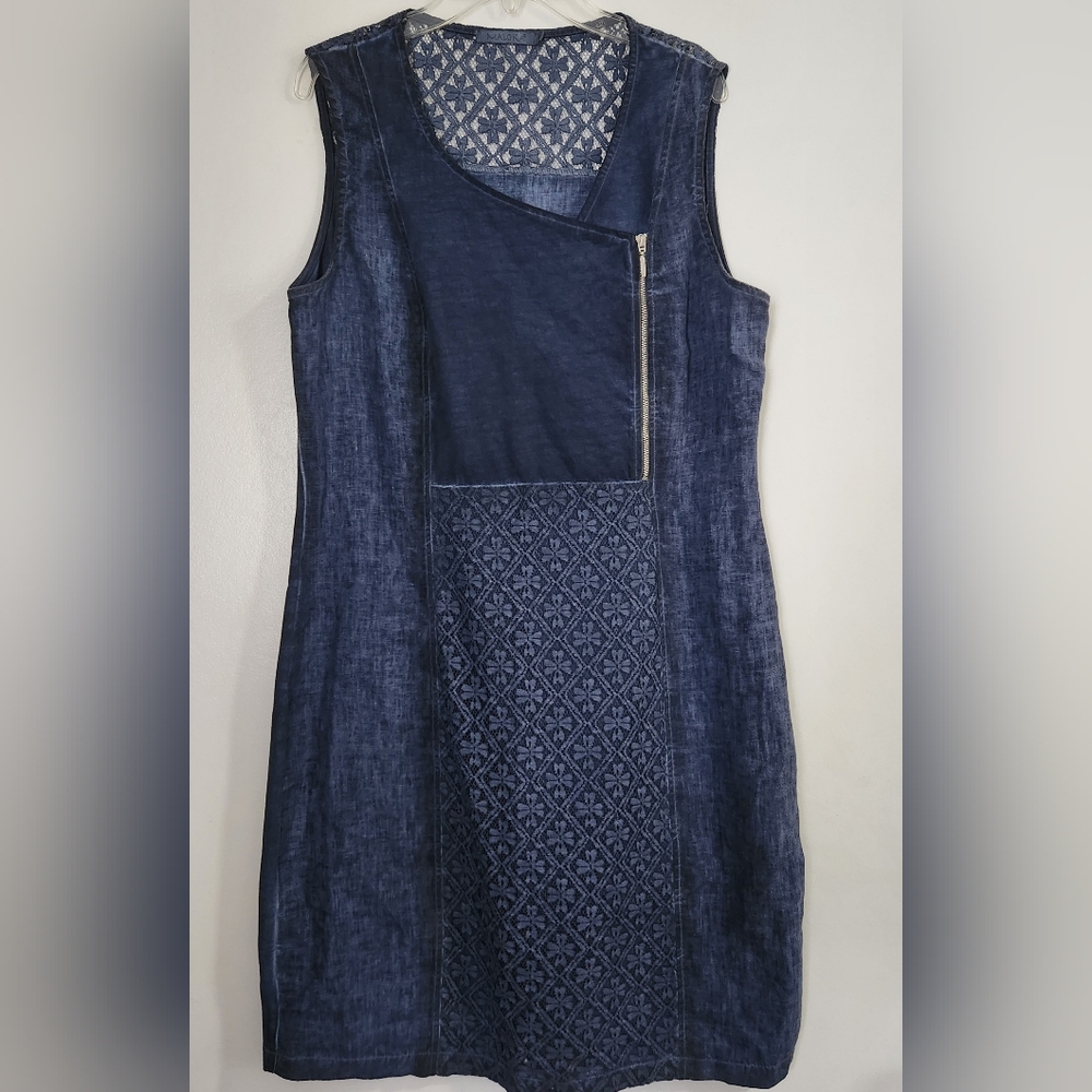 Maloka Linen Dress US Size Medium Blue Mixed Media